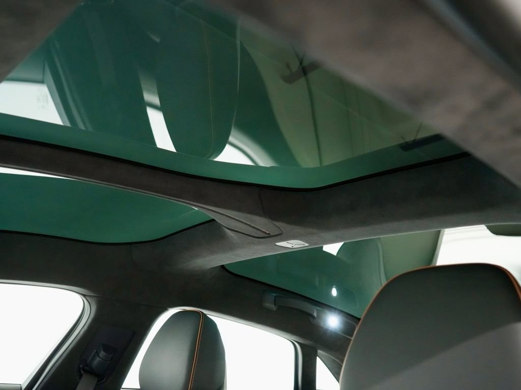 Used 2022 Lucid Air Grand Touring image 6