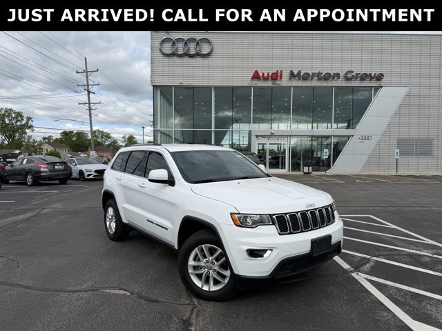 Used 2018 Jeep Grand Cherokee Laredo AWD/4WD image 1