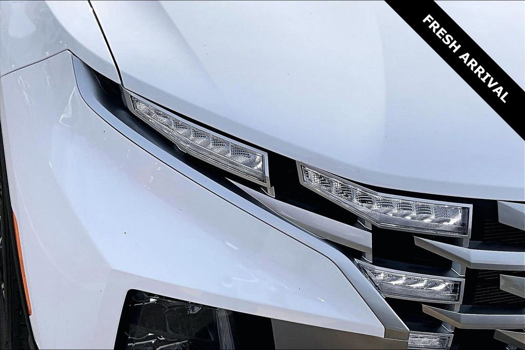 Used 2024 Hyundai Santa Cruz SE image 30