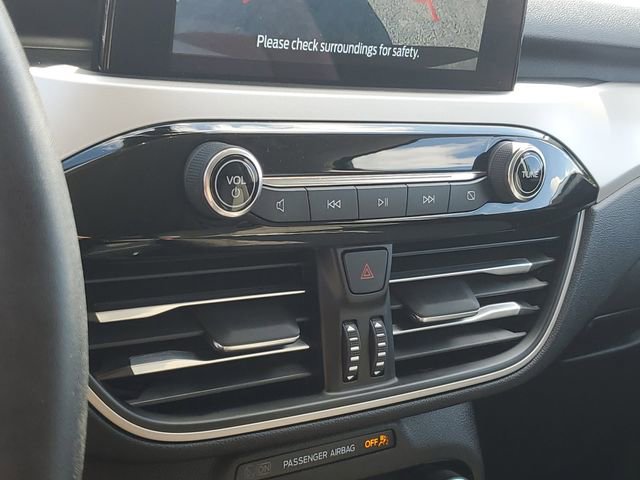 Used 2022 Ford Escape SE w/ SE Sport Appearance Package FWD image 19