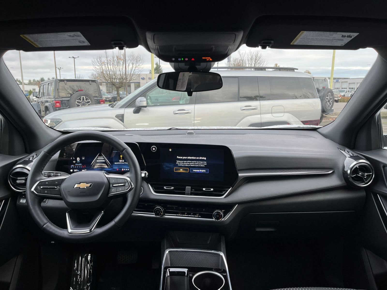 Used 2025 Chevrolet Equinox LT image 33