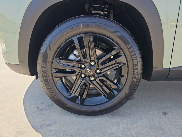 New 2026 Chevrolet Trax ACTIV w/ Driver Confidence Package FWD image 32
