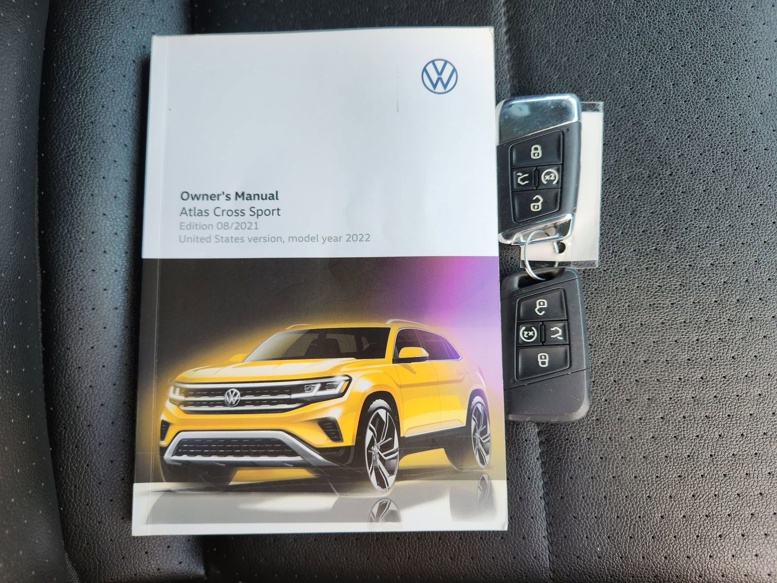 Used 2022 Volkswagen Atlas Cross Sport SE FWD image 41
