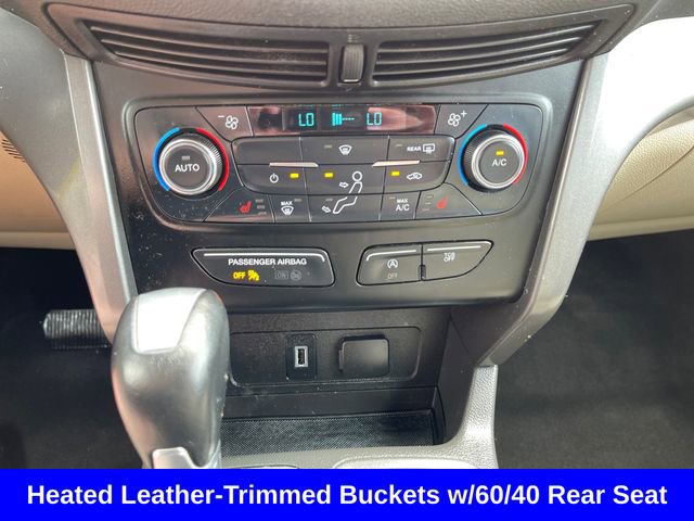 Used 2017 Ford Escape SE w/ SE Leather Comfort Package image 18