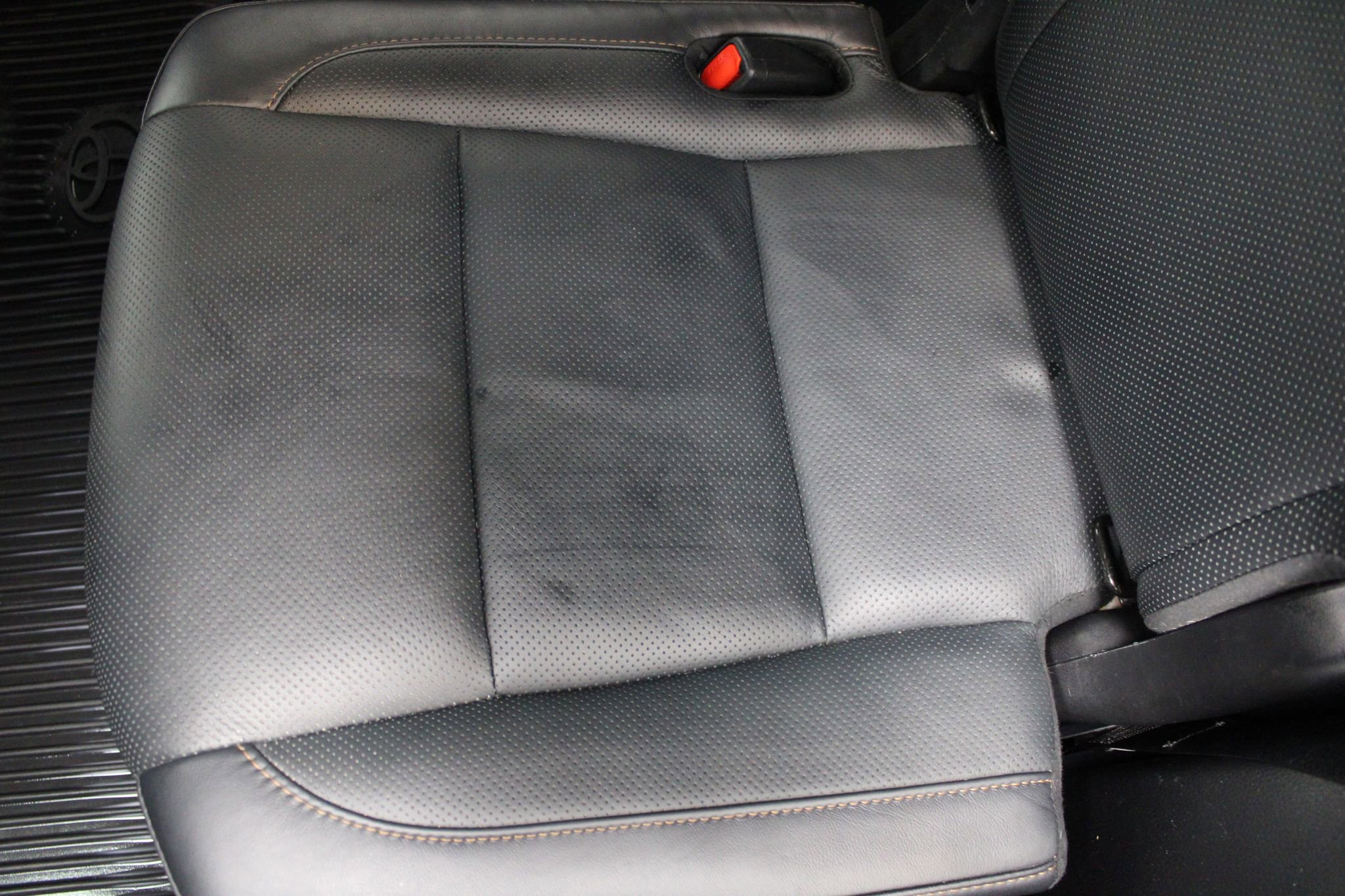 Used 2019 Toyota Highlander Limited Platinum image 15