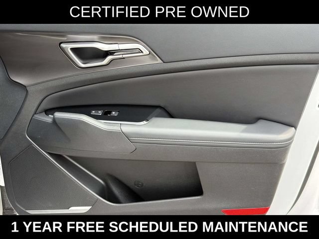 Used 2025 Kia Sportage EX FWD image 8
