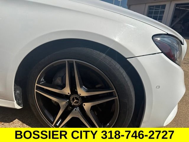 Used 2019 Mercedes-Benz E 300 image 4