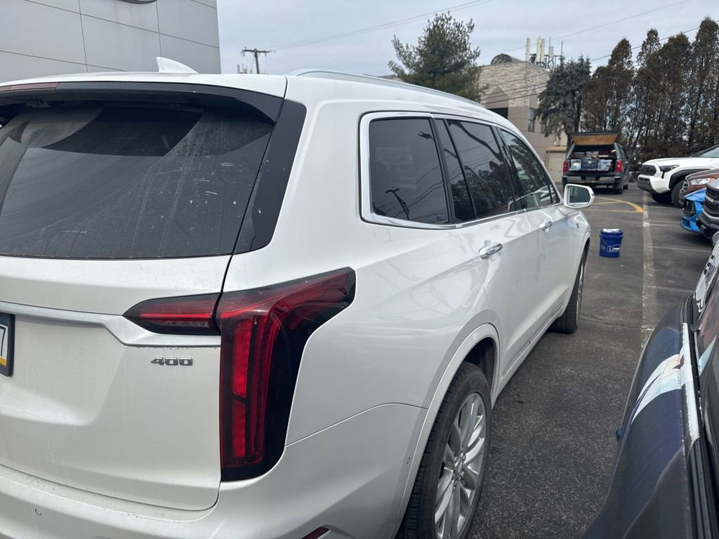 Used 2020 Cadillac XT6 Premium Luxury w/ Platinum Package image 4