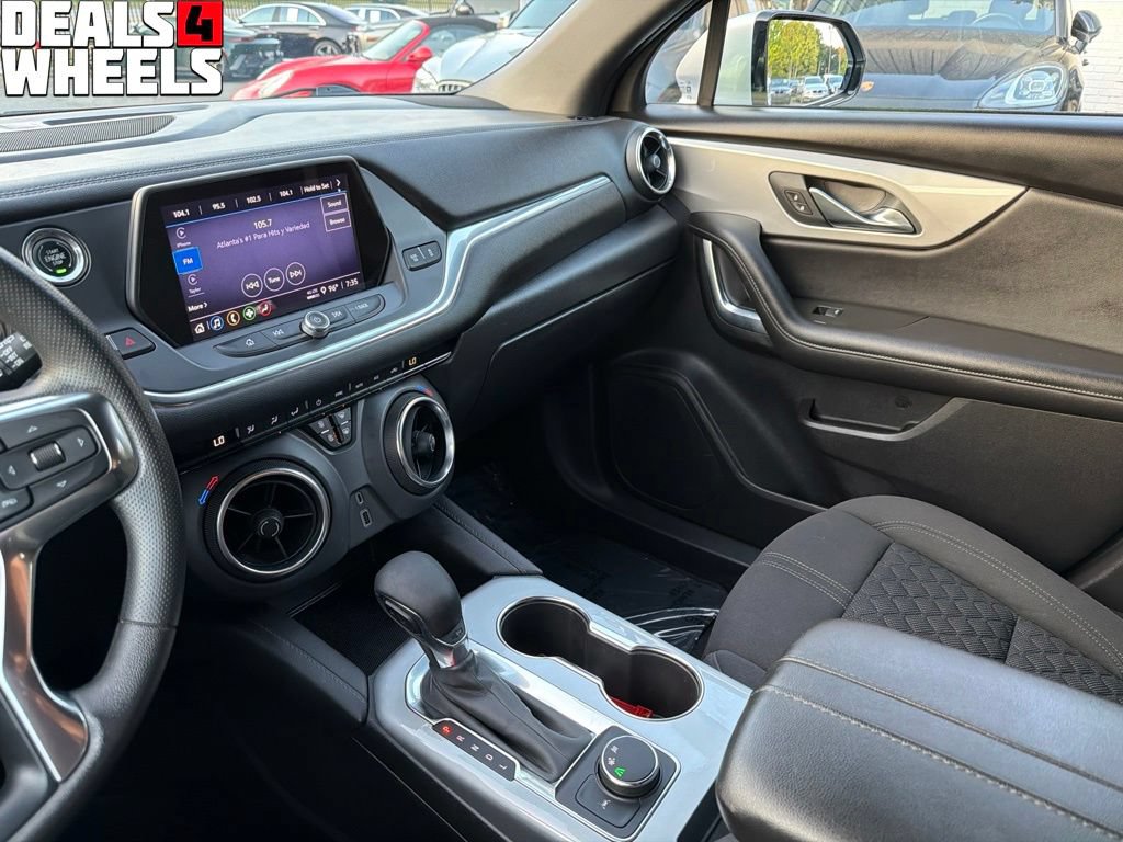 Used 2021 Chevrolet Blazer LT FWD image 17