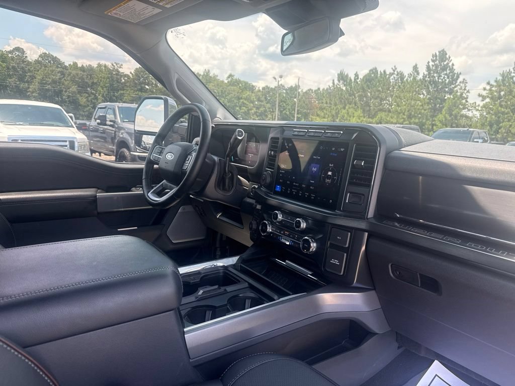 Used 2024 Ford F250 Lariat w/ Lariat Ultimate Package AWD/4WD image 12