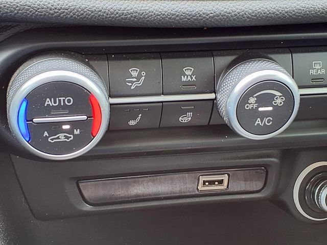 Used 2020 Alfa Romeo Giulia Ti image 14