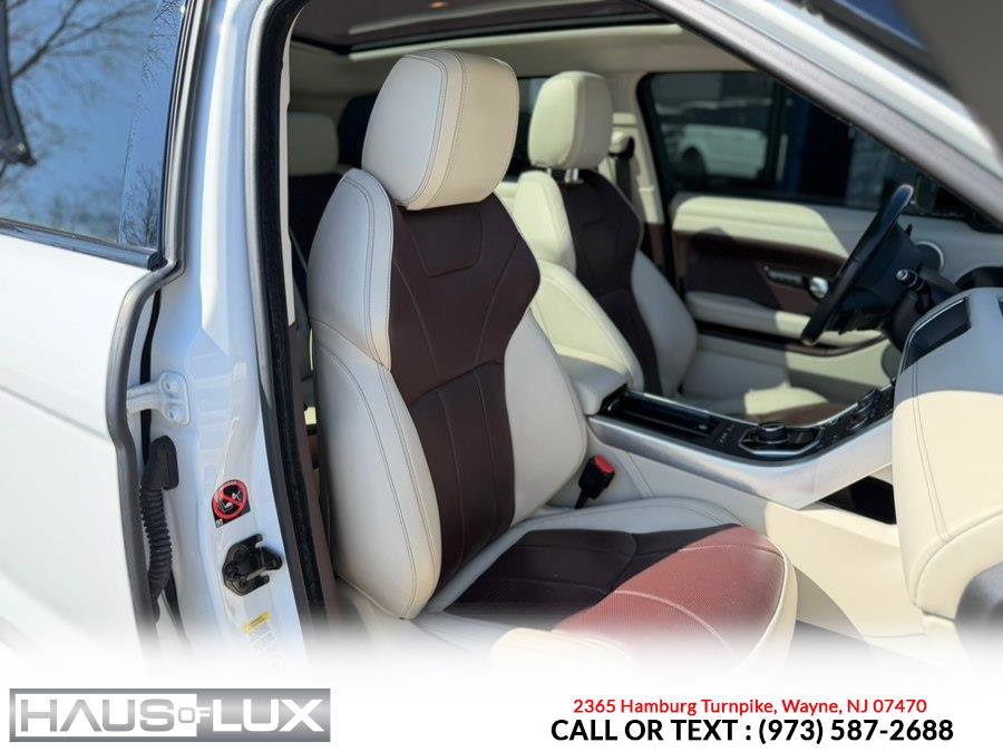 Used 2018 Land Rover Range Rover Evoque Autobiography image 22