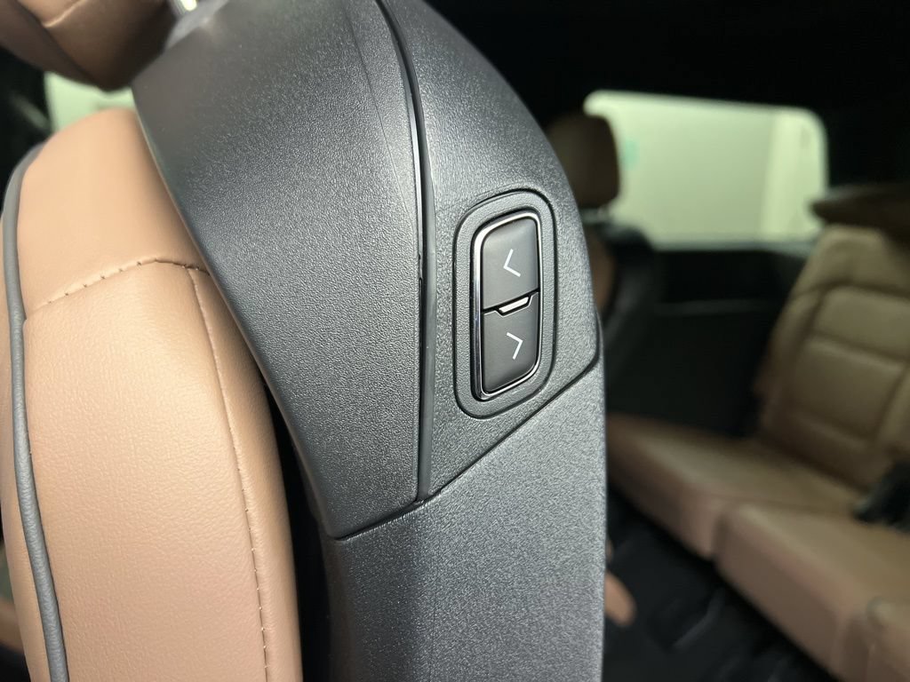 New 2025 Lincoln Navigator Black Label AWD/4WD image 35