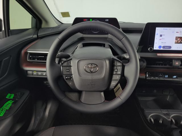 New 2026 Toyota Prius Plug-In Hybrid FWD image 17