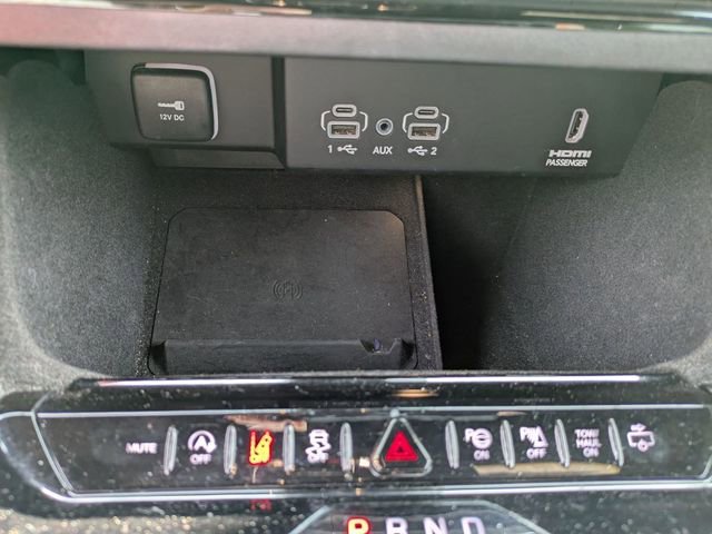 Used 2022 Jeep Wagoneer Series III w/ Convenience Group I image 25