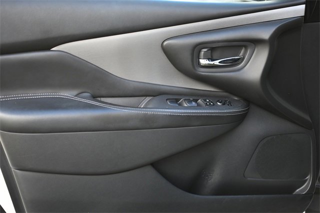 Used 2020 Nissan Murano SV image 20