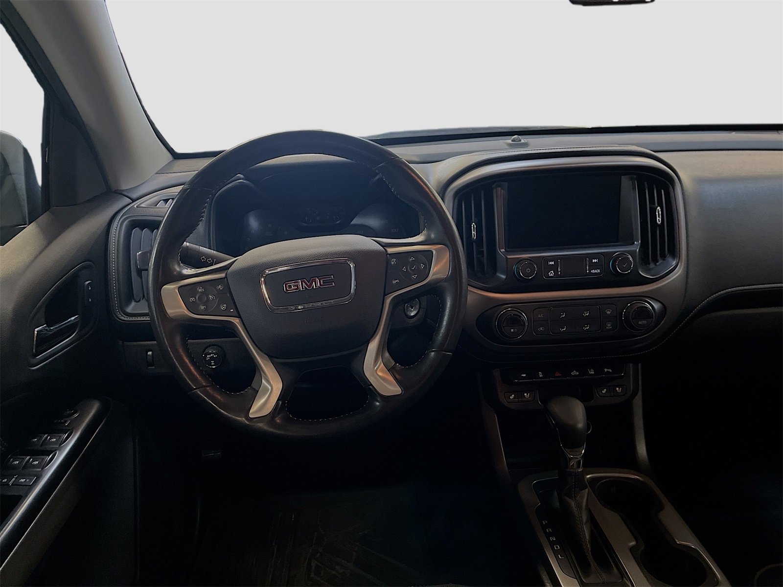 Used 2021 GMC Canyon Denali image 22