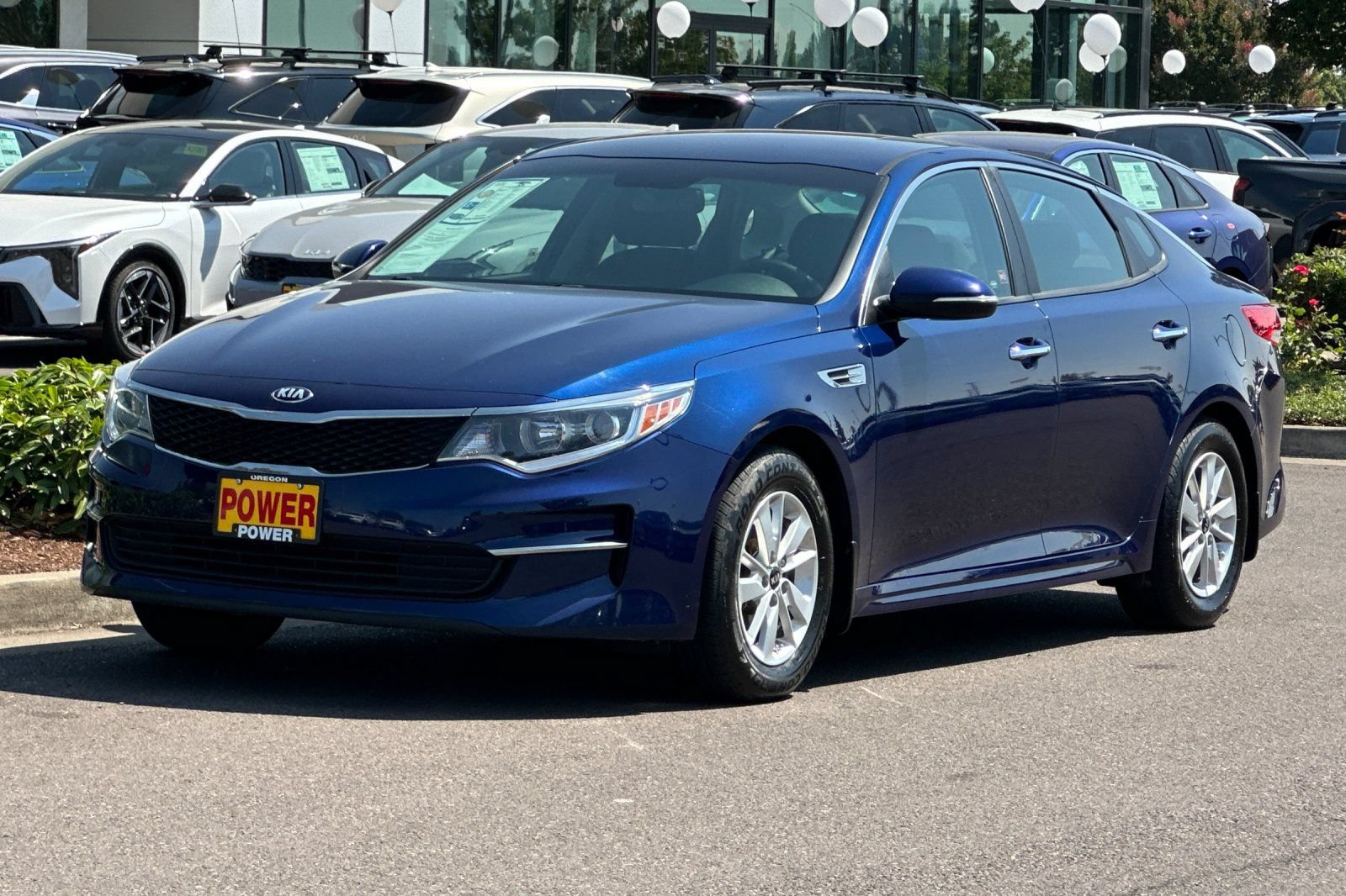 Used 2017 Kia Optima LX w/ Driver Convenience Package FWD image 8