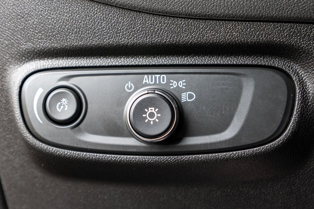 Certified 2024 Chevrolet Equinox LT image 21