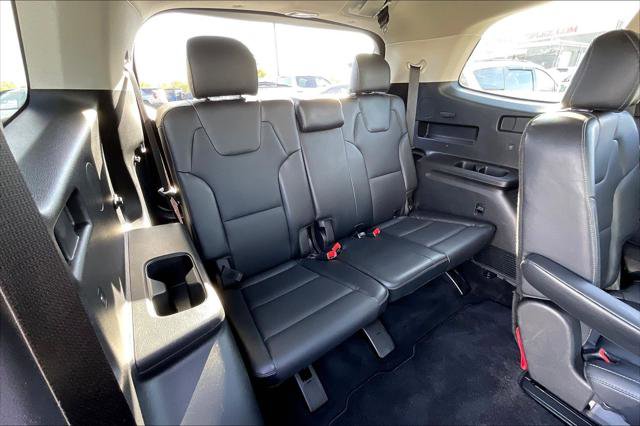 Used 2025 Kia Telluride S image 23