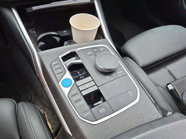 Used 2023 BMW i4 eDrive35 RWD image 11