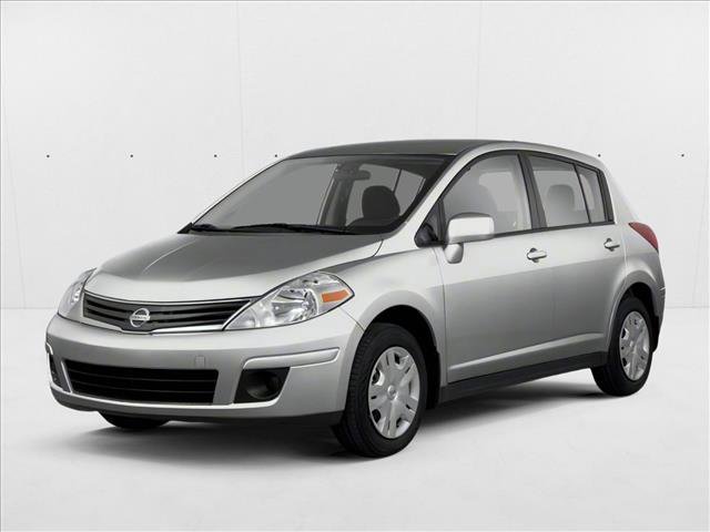 Used 2011 Nissan Versa 1.8 S w/ Plus Pkg image 1