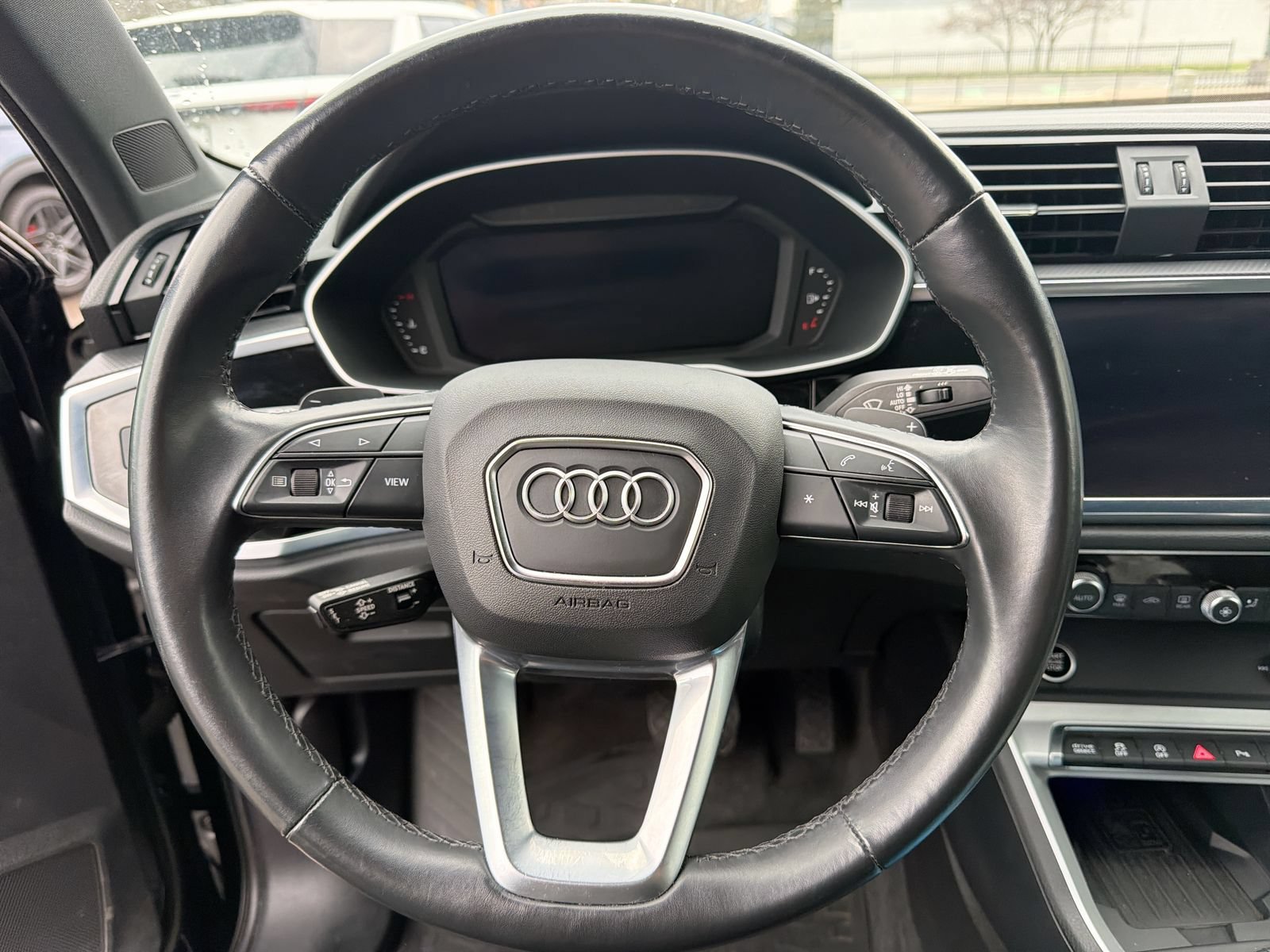 Used 2021 Audi Q3 2.0T Premium Plus w/ Premium Plus Package AWD/4WD image 29