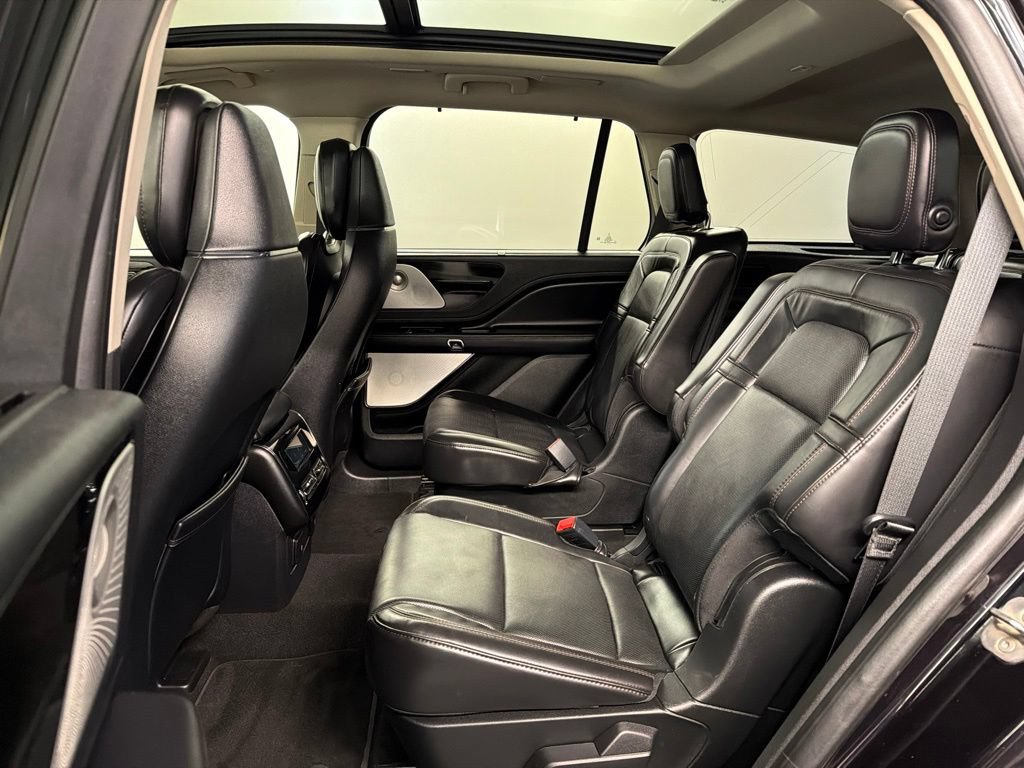 Certified 2020 Lincoln Aviator Reserve w/ Equipment Group 202A AWD/4WD image 35