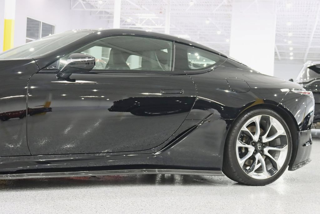 Used 2018 Lexus LC 500 Coupe RWD image 3