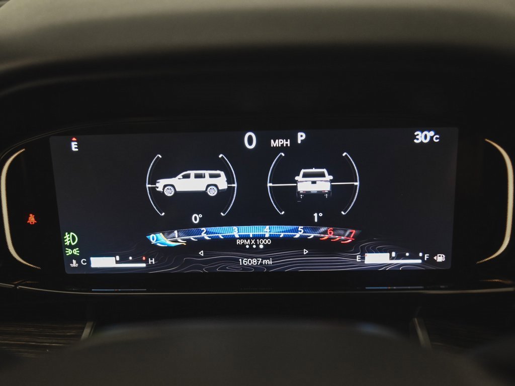 Used 2022 Jeep Wagoneer Series III image 16