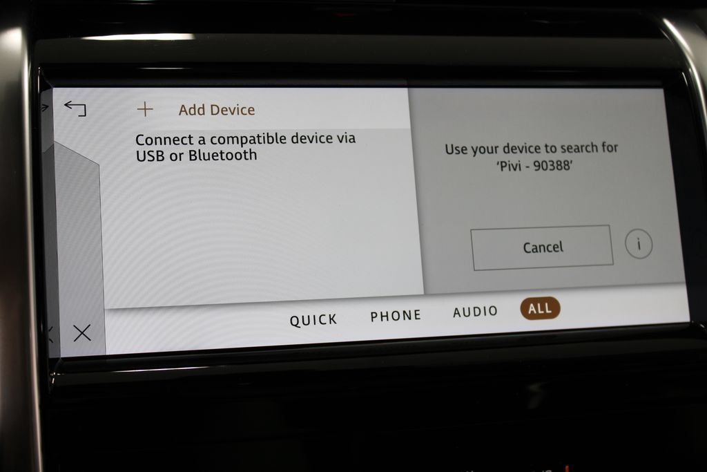 Used 2021 Land Rover Discovery Sport SE AWD/4WD image 49