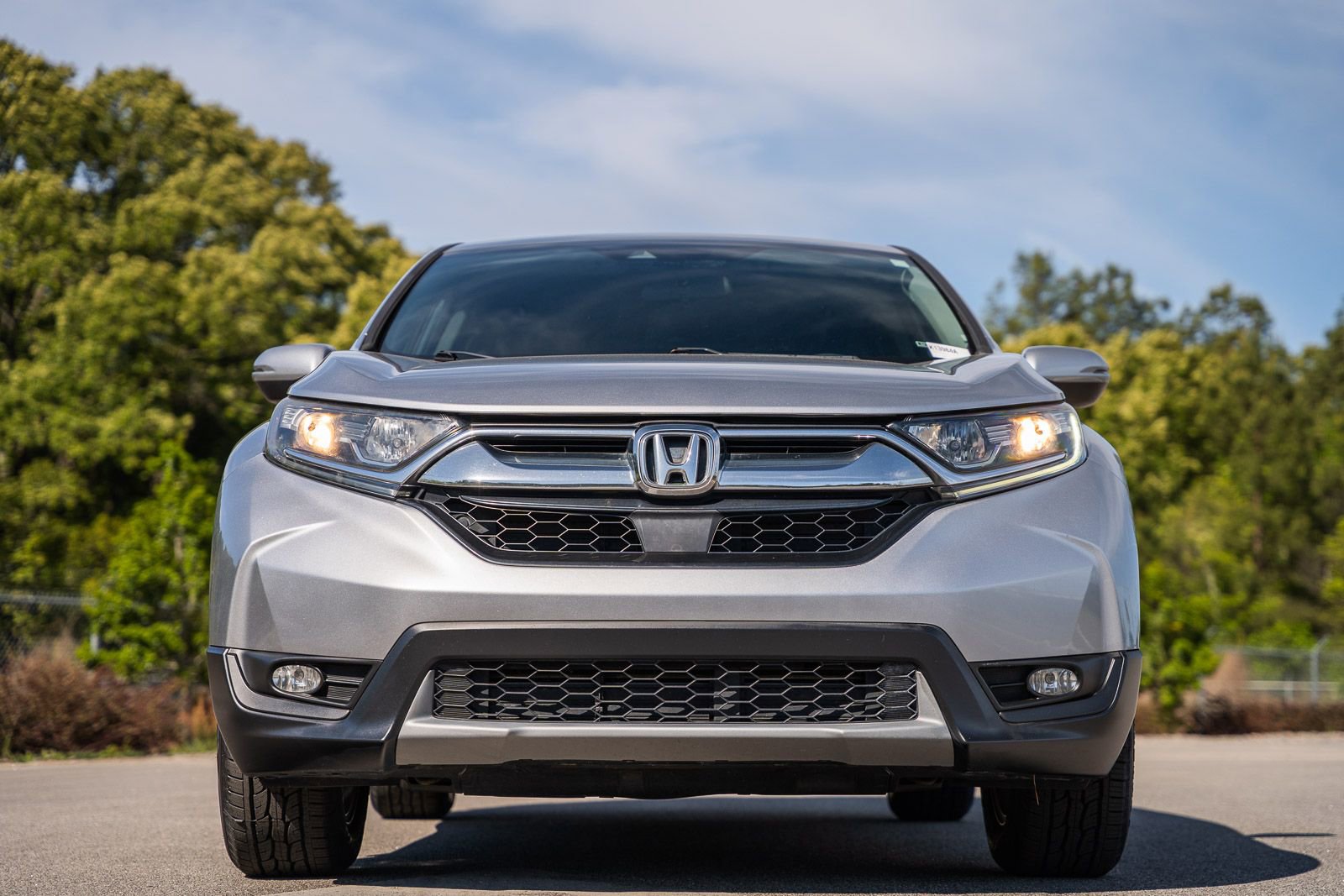 Used 2018 Honda CR-V EX image 2