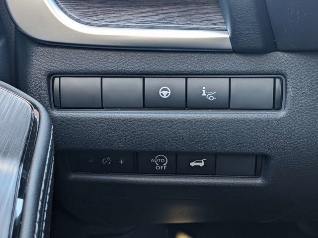 New 2025 Nissan Rogue Platinum w/ Platinum Premium Package image 27