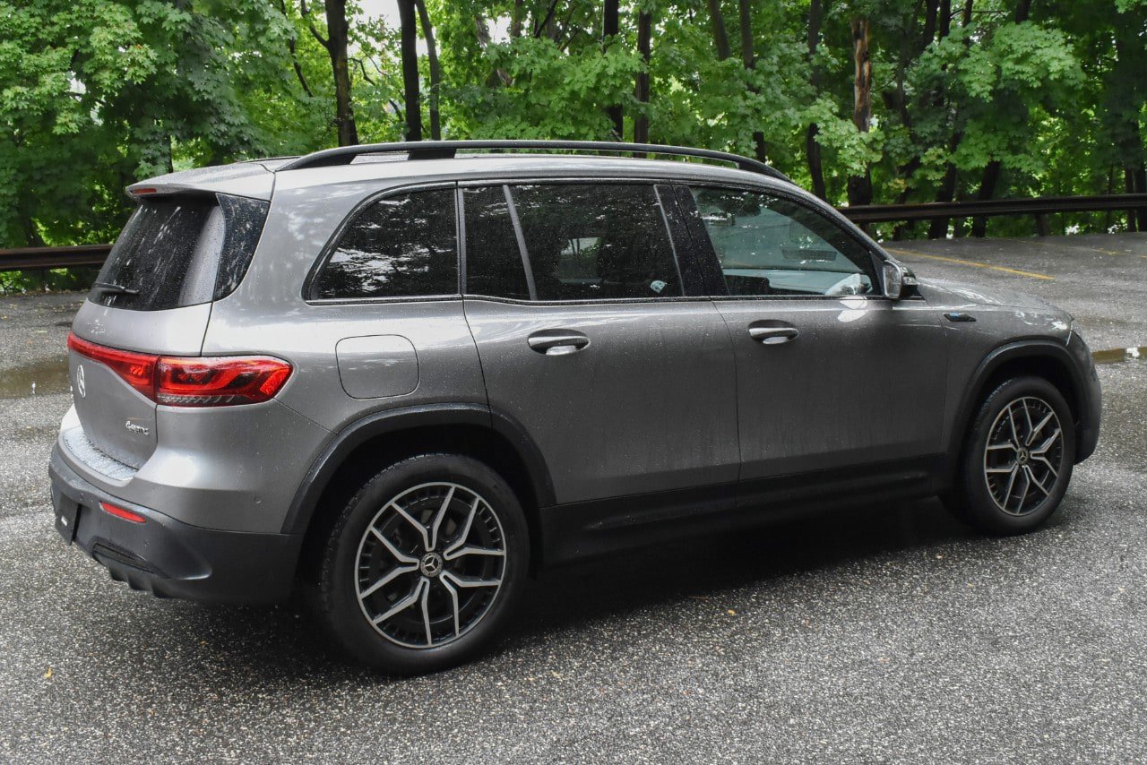 Used 2022 Mercedes-Benz EQB 300 4MATIC image 7