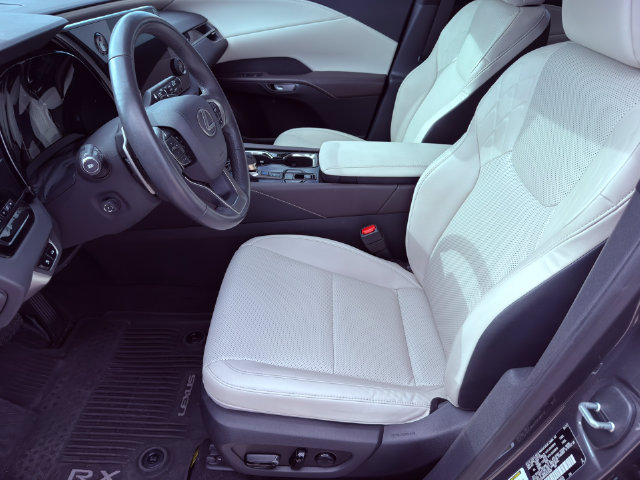 Used 2024 Lexus RX 350 FWD w/ Technology Package image 27