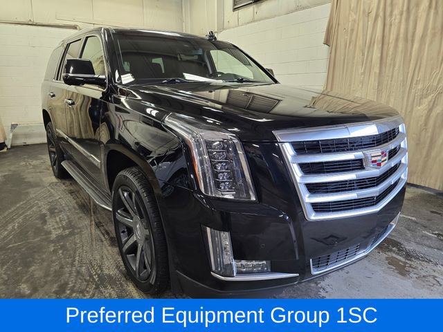 Used 2016 Cadillac Escalade Premium image 4