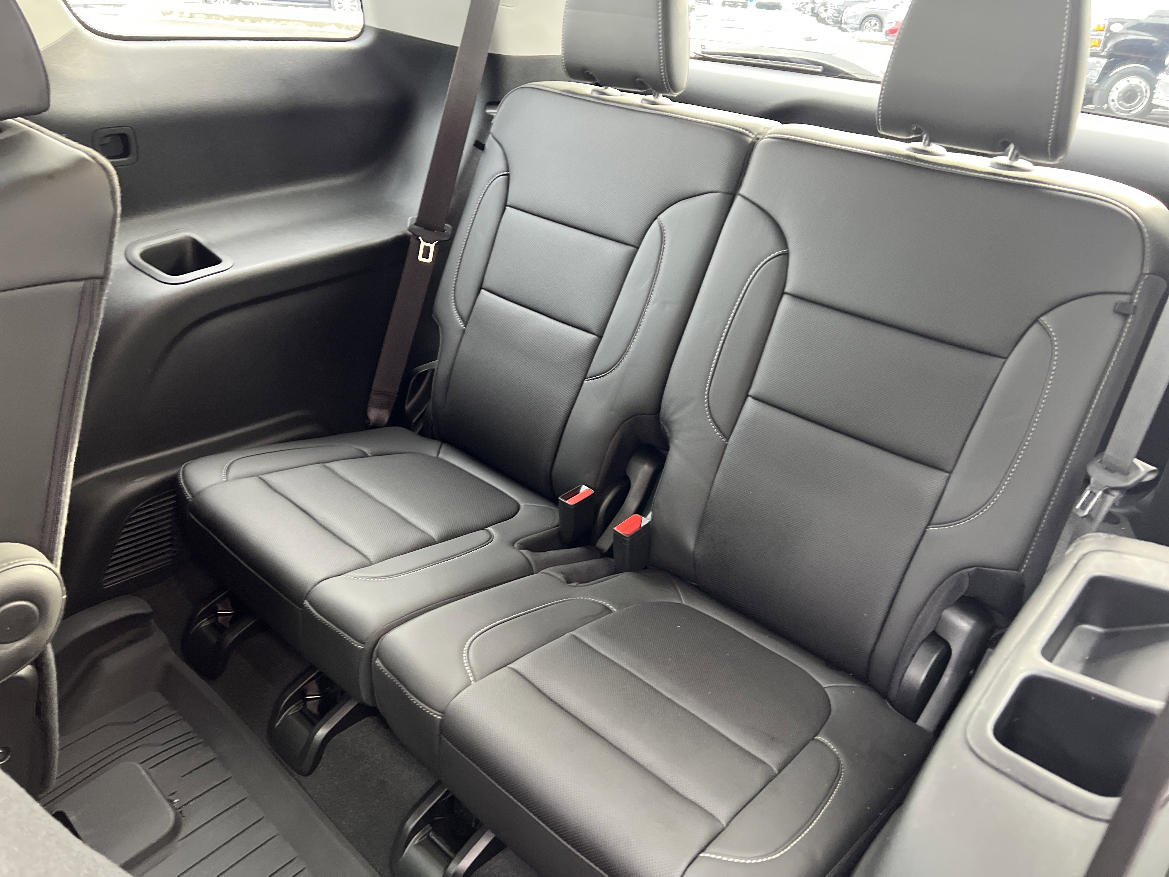 Certified 2023 GMC Acadia SLT w/ Elevation Edition image 32