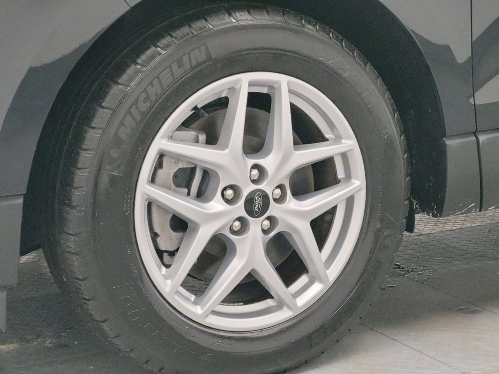 Used 2024 Ford Edge SEL image 31