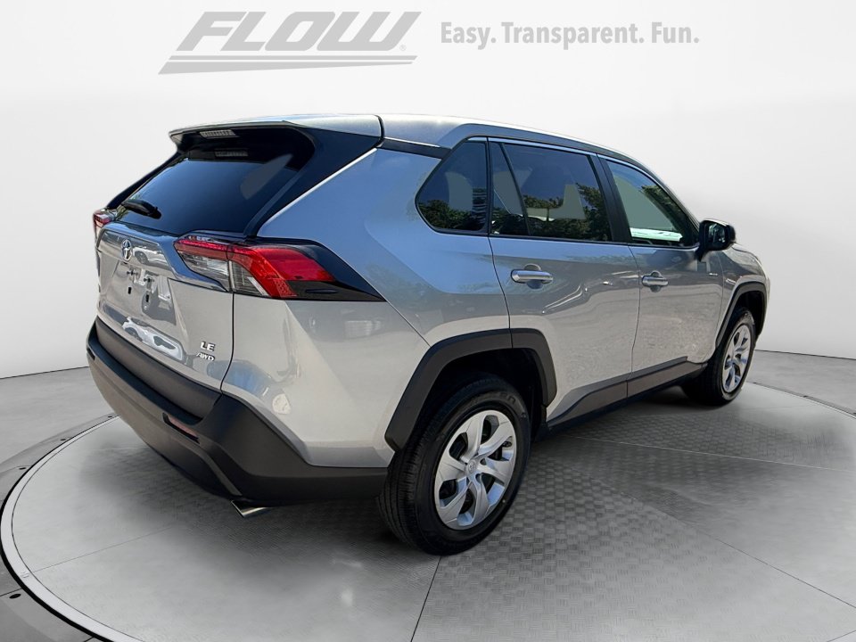 Used 2023 Toyota RAV4 LE AWD/4WD image 9