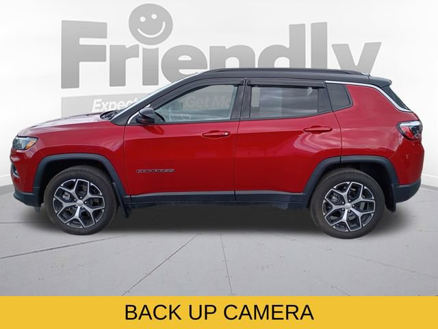 Used 2024 Jeep Compass Limited w/ Sun and Sound Group AWD/4WD image 8