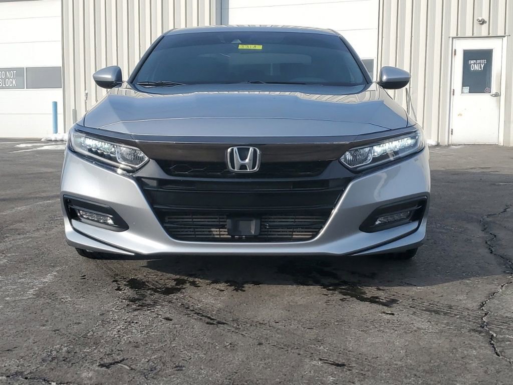 Used 2020 Honda Accord Sport image 2