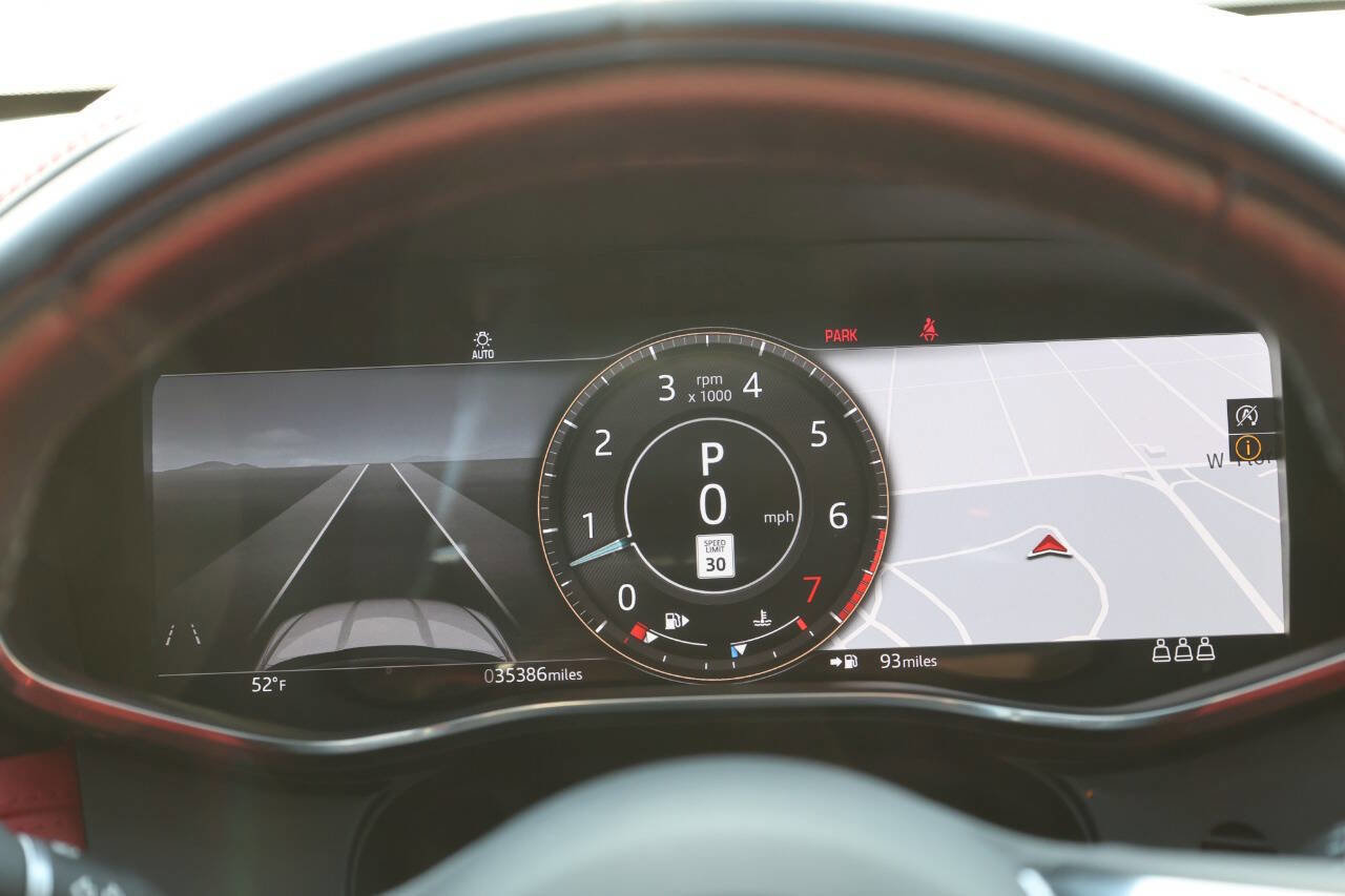 Used 2021 Jaguar F-PACE R-Dynamic S image 19