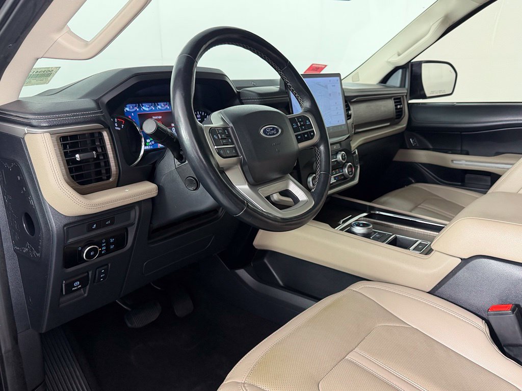 Used 2024 Ford Expedition Limited RWD image 13