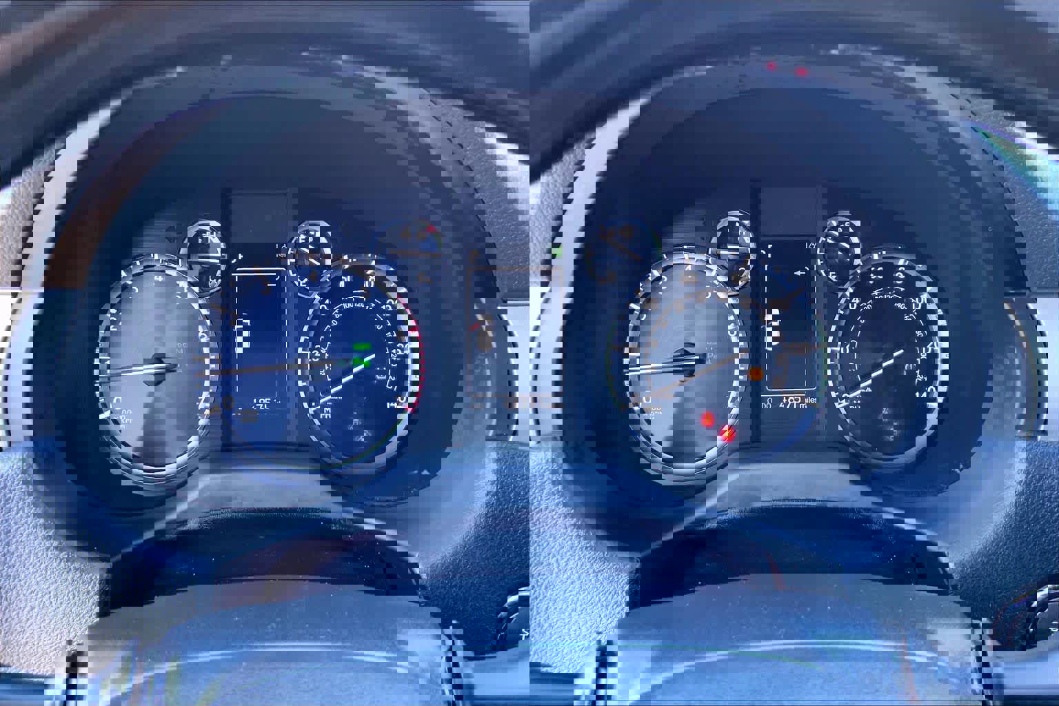 Used 2023 Lexus GX 460 Premium w/ Accessory Package image 26