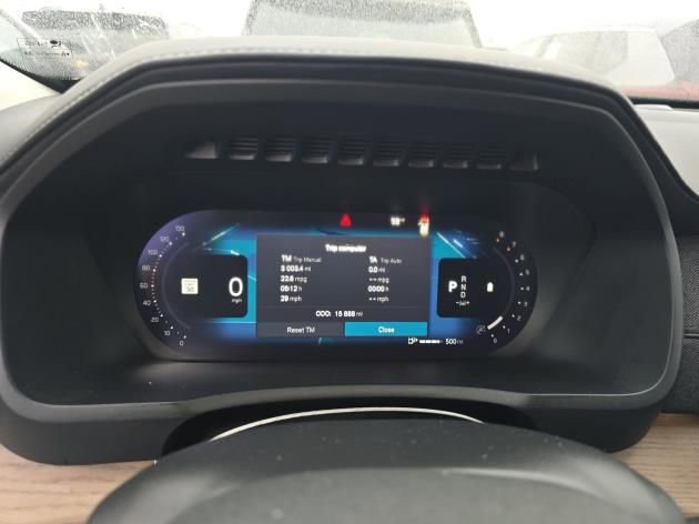 Used 2025 Volvo XC90 B5 Plus AWD/4WD image 17