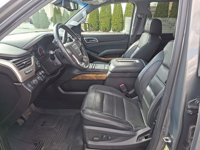 Used 2017 GMC Yukon XL Denali w/ Open Road Package image 15