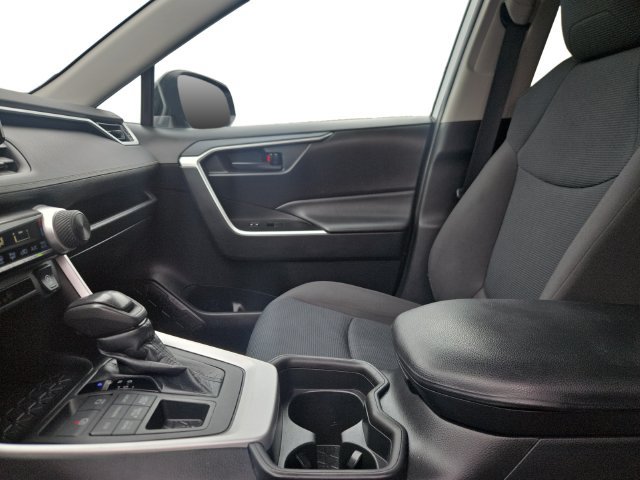 Certified 2021 Toyota RAV4 LE AWD/4WD image 11