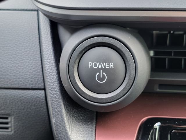 Used 2026 Toyota Prius Plug-In Hybrid image 24