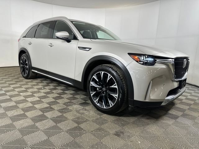 Used 2024 MAZDA CX-90 Plug-In Hybrid w/ Premium Pkg image 2