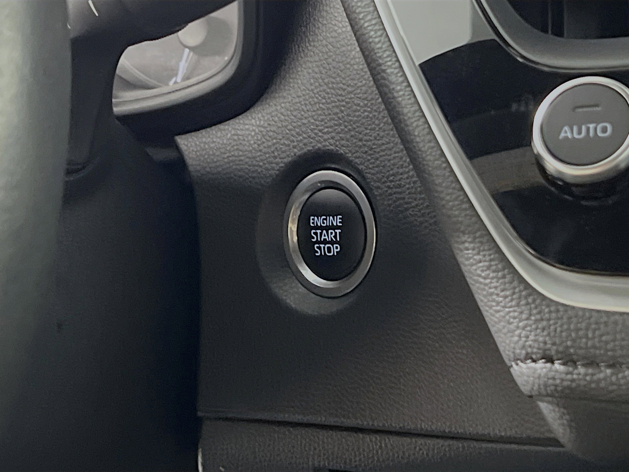 Used 2024 Toyota Corolla SE image 23